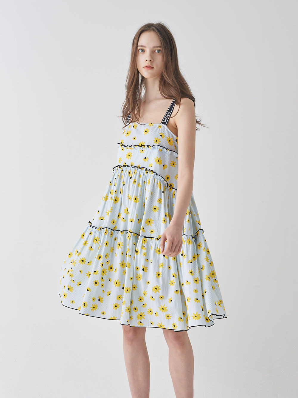 [리퍼브]  LEMÖNPLET LOGO STRAP DRESS
